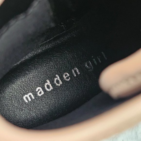 New Madden Girl Women's Pink/Black Boot Size 6M - Picture 6 of 7